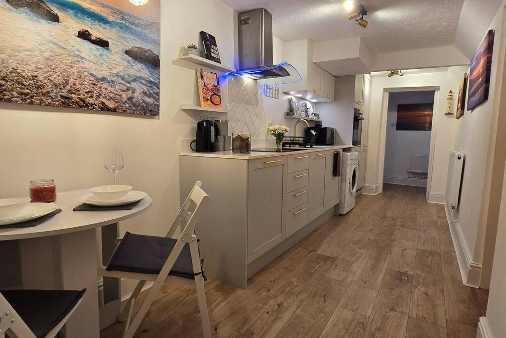 Welcome To The Beach House! Rhôs-on-Sea Exterior foto